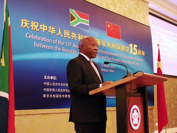 Ambassador Langa delivering speech