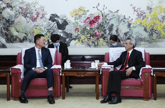 637c1d40cf0efa32ef9a49e9598be16_副本.jpg