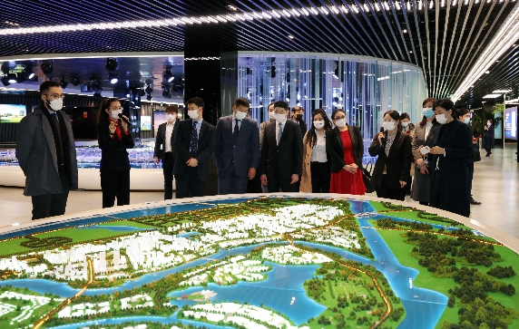 蒙古代表团访津2.jpg