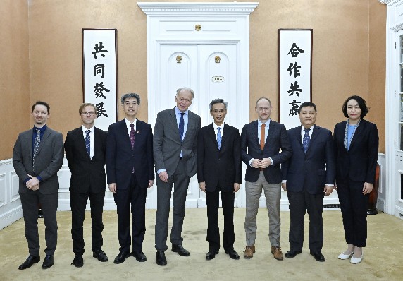 微信图片_20230323211057_副本.jpg